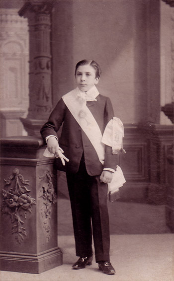 1904
